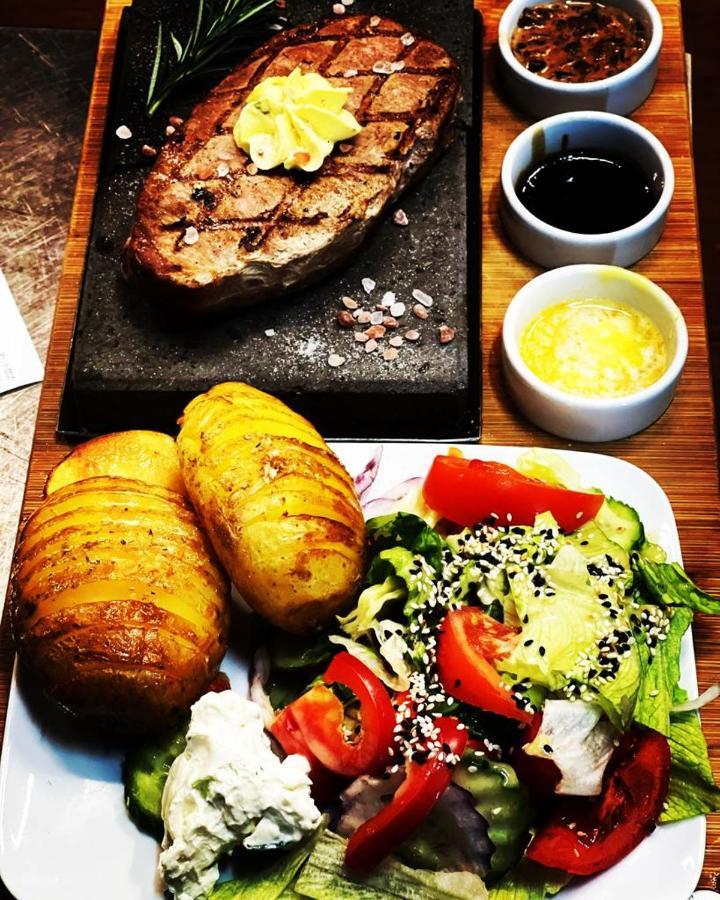 Restauracja I Noclegi Izba Rybacka W Krainie Wygaslych Wulkanow Podgorki Dış mekan fotoğraf
